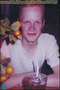 L�ydettiin t�ll�inen pizzeria jostain nurkan takaa. Heill� ei ole t�ll� kertaa ranskan perunoita.