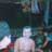 04.06.2000:Mies on ylt�p��lt� talkissa sek� k�nniss�. Vasemmassa reunassa h�nen v�hint��n yht�l�inen kaverinsa.